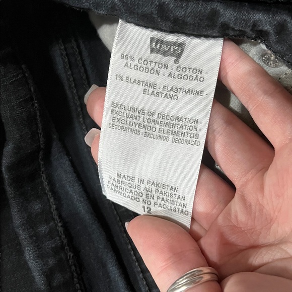Levi’s | Black Perfectly Slimming Straight Leg Jeans - Picture 4 of 12